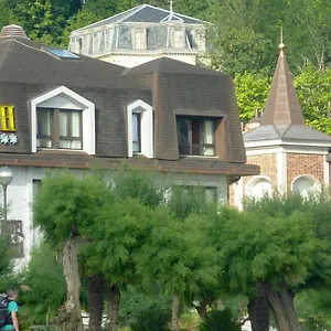 Ezeiza Hotel San Sebastián
