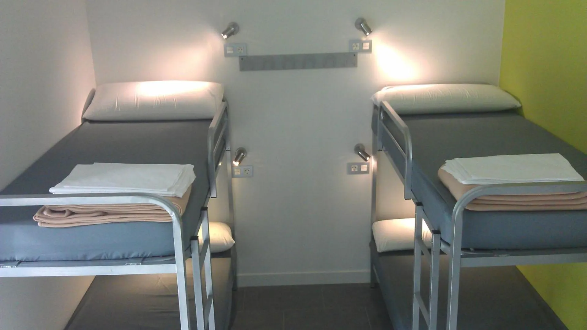 Green Nest Hostel Uba Aterpetxea San Sebastian
