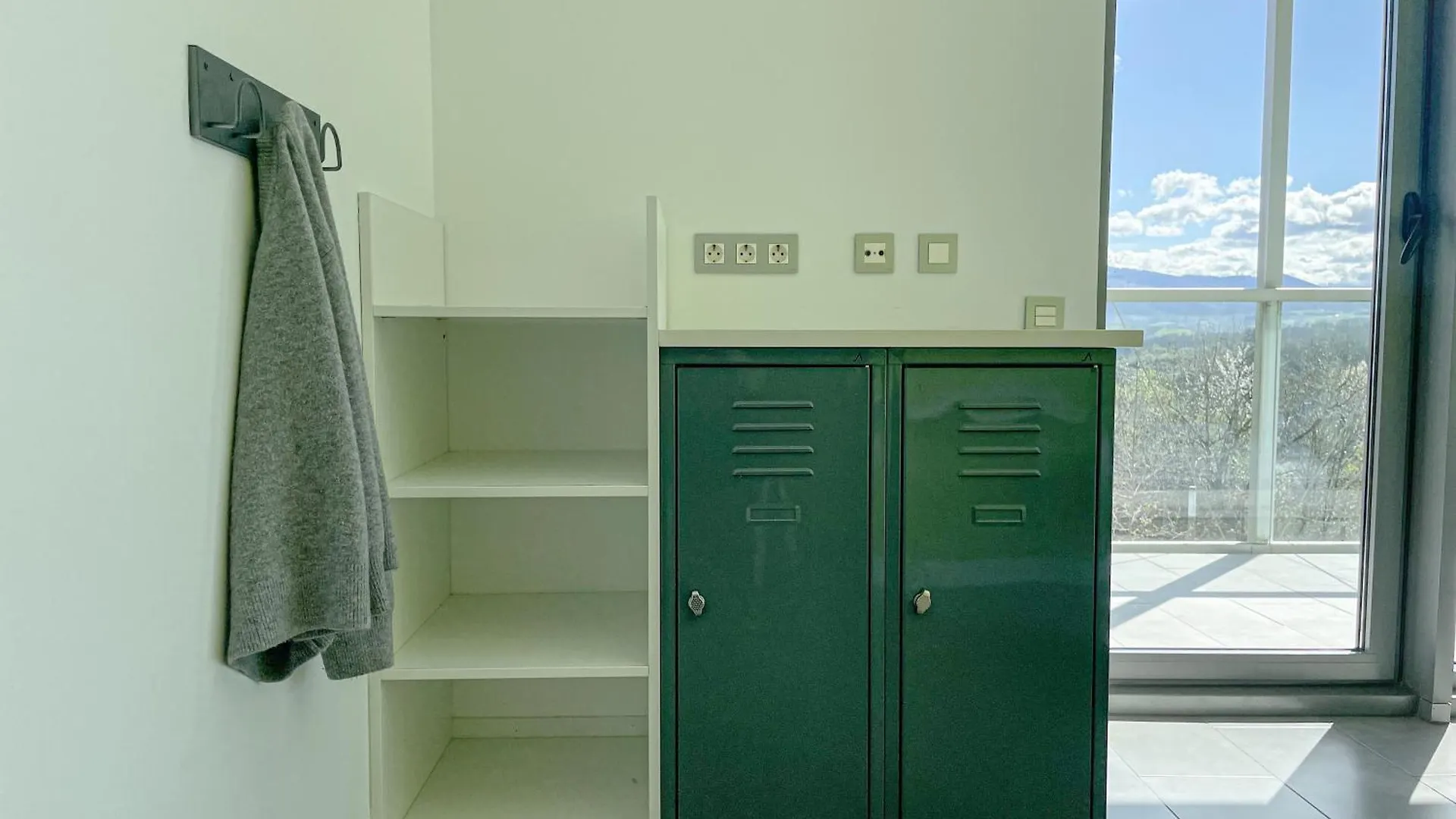 Green Nest Hostel Uba Aterpetxea San Sebastian Spanje